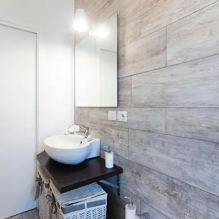 Holiday home Luce E Mare *